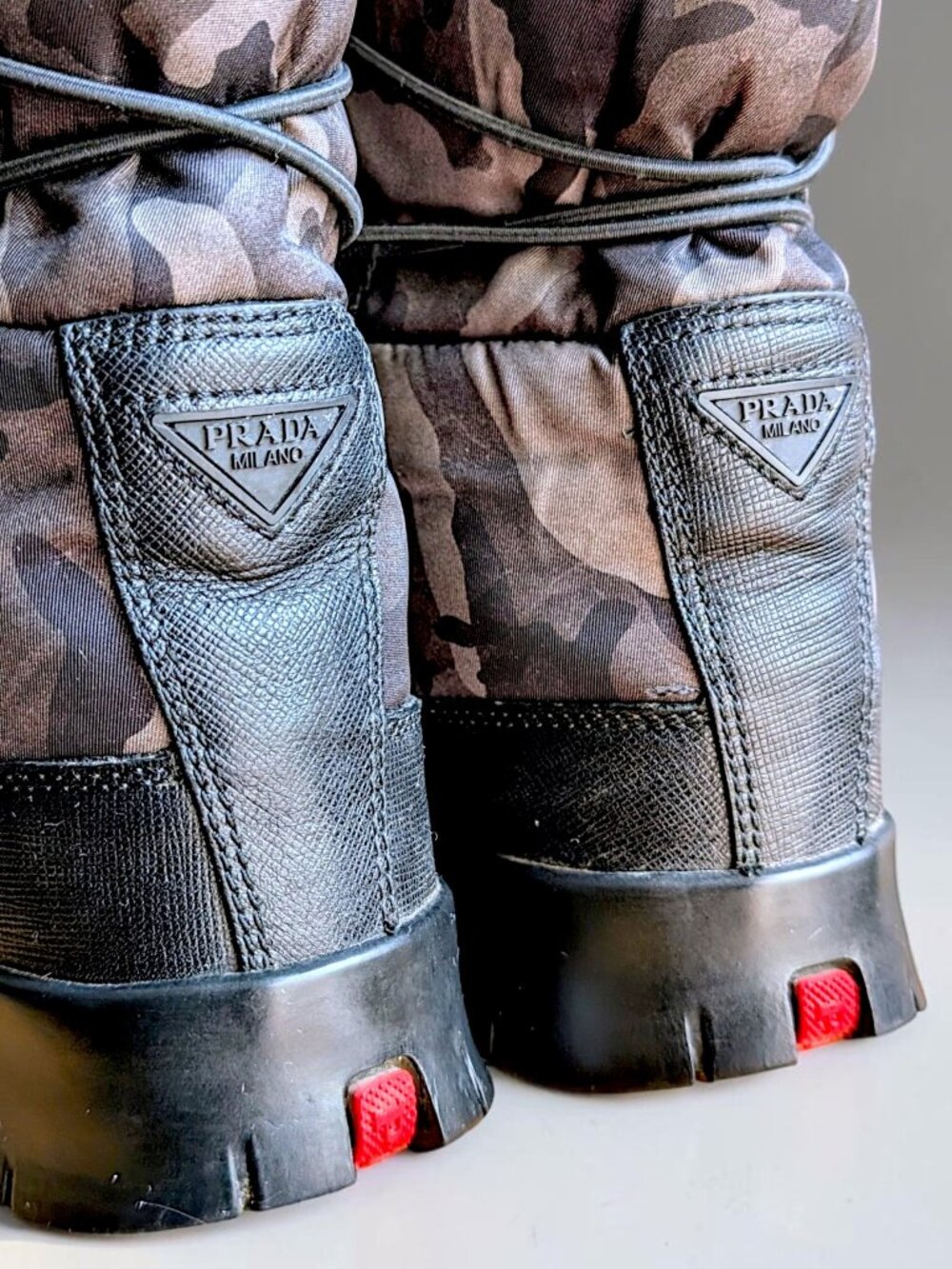 Prada Apres Ski nylon quilted chunky platform fairy grunge moon boots 37 Euro